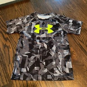 3 for $30 Under Armour size 7 shirt